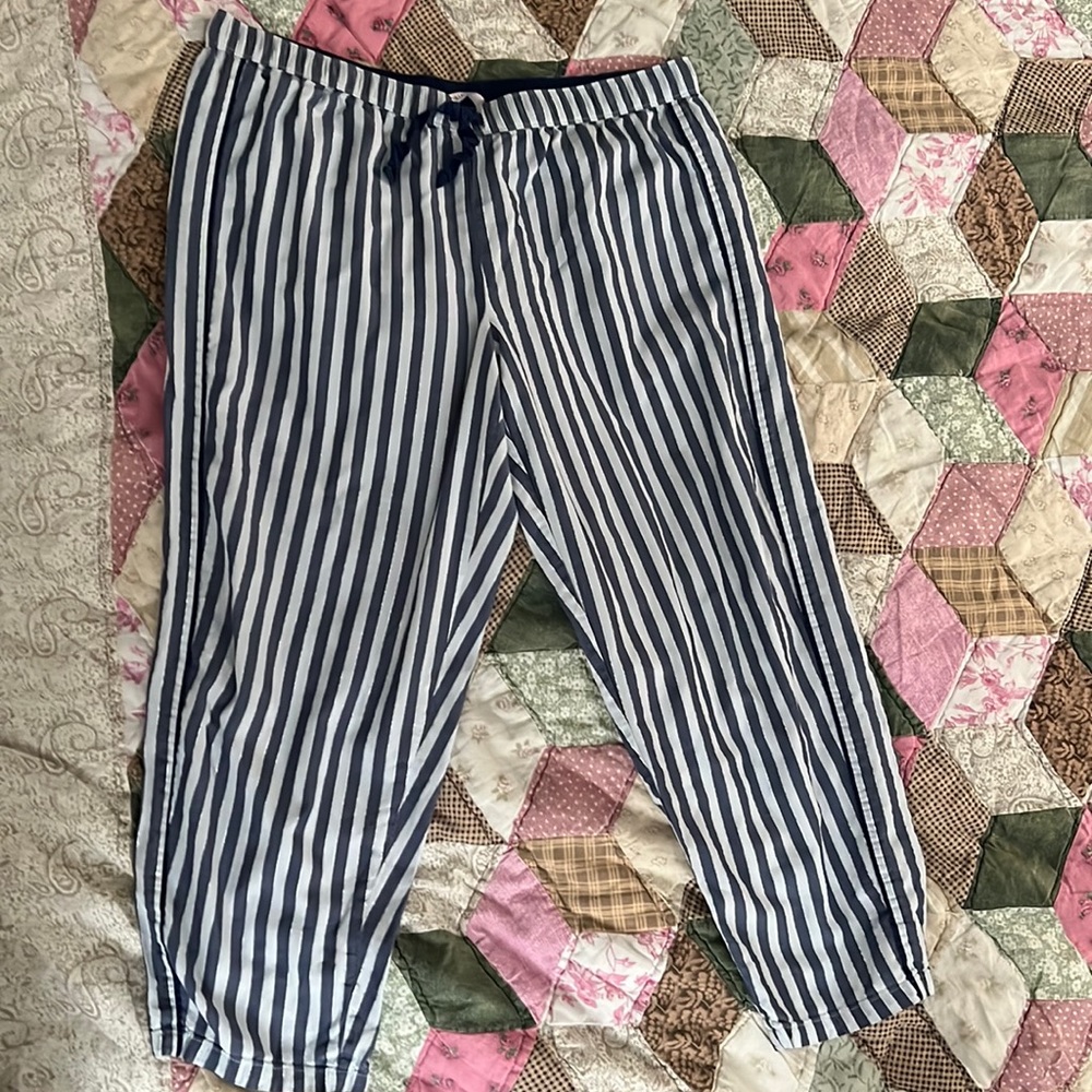 Victoria Secret stripes pyjama pens